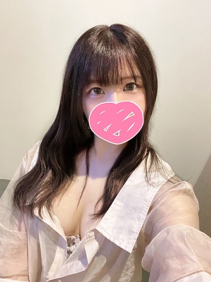 上山ここな